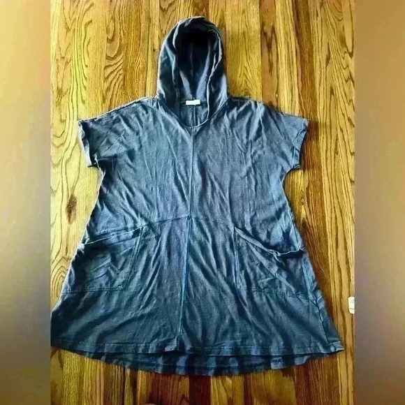 easel Tops - EASEL LOS ANGELES - SMALL - SHORT SLEEVE HOODIE TUNIC - GRAY/BLUE